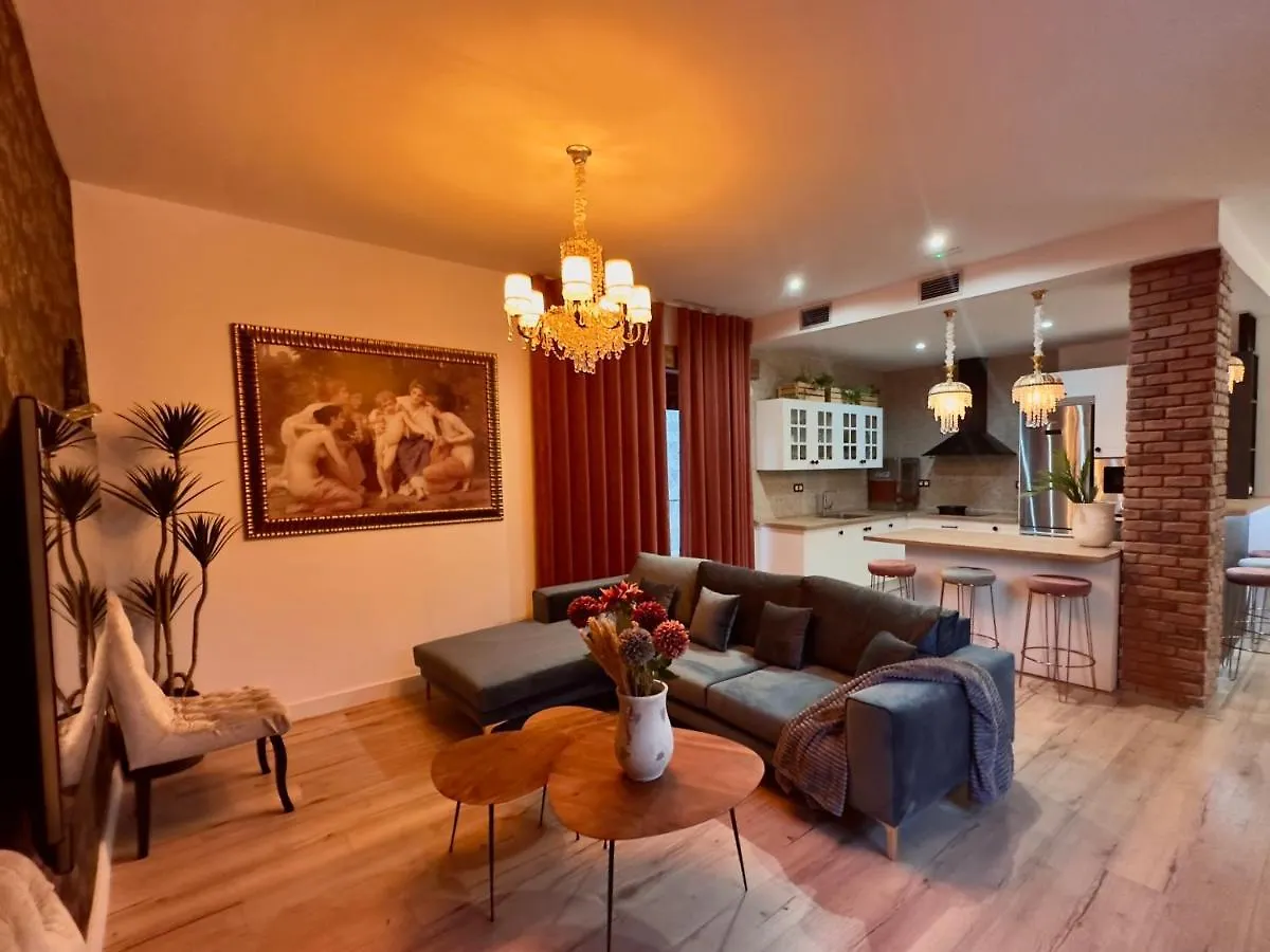 Libelle Apartment Granada Spain