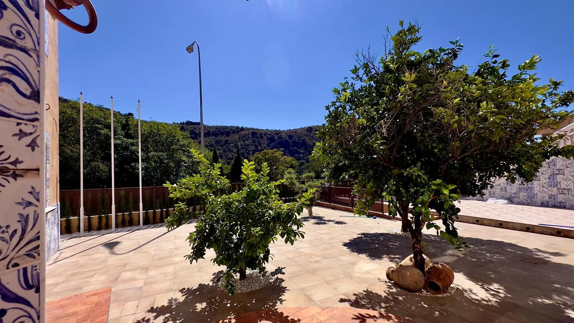 Libelle Apartment Granada Spain